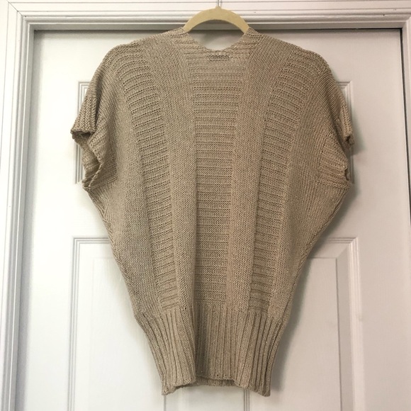 Motivi V-Neck Metallic Gold Weave Knit Shimmery Top - Picture 15 of 16